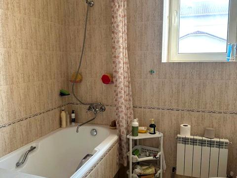 будинок за адресою Молодіжна