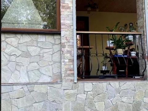 дом по адресу с. Вита-почтовая, Придорожна, 12