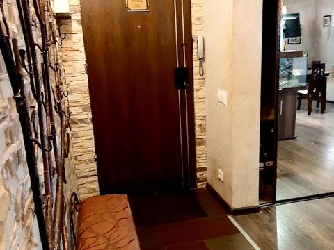 квартира за адресою Дмитра Чижевського вул. (Петра Чаадаєва), 2-Б