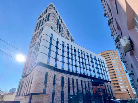 комерційна за адресою Ламана вул., 18