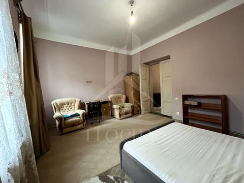 квартира за адресою Шпитальна вул., 30