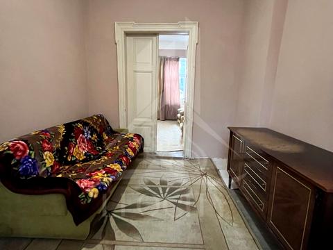 квартира за адресою Шпитальна вул., 30