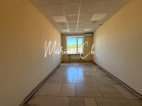 коммерческая по адресу Строителей ул., 43