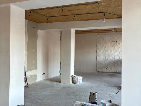 комерційна за адресою Незалежності вул., 50