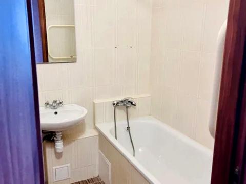 квартира за адресою Науки просп., 55-А