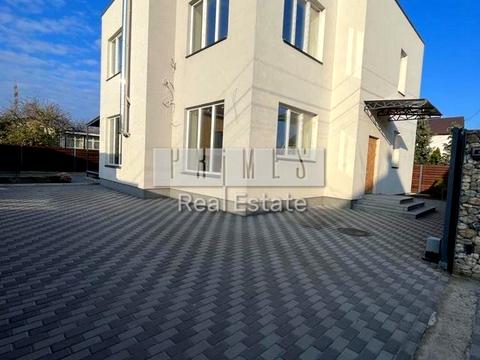 будинок за адресою Садова