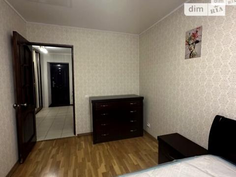 квартира за адресою Євгена Чикаленка вул., 68а