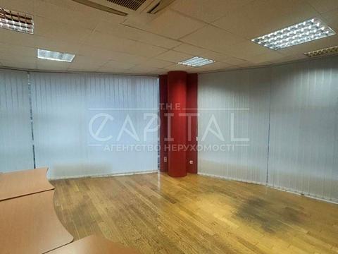 комерційна за адресою Звіринецька вул., 59