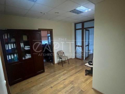 комерційна за адресою Звіринецька вул., 59