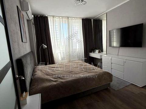 квартира по адресу Академика Заболотного ул., 15-В