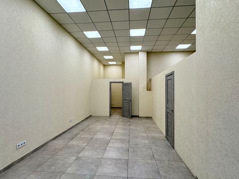 комерційна за адресою Валерія Лобановського просп., 144