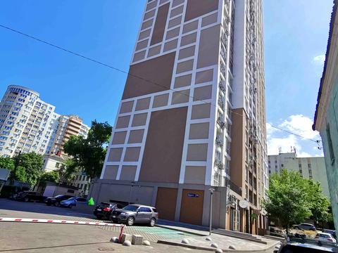 комерційна за адресою Валерія Лобановського просп., 144