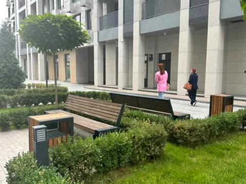 комерційна за адресою Бульварно-Кудрявська вул. (Воровського), 15