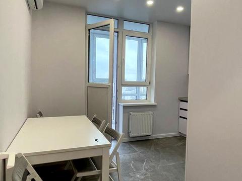 квартира за адресою Миколи Гулака вул., 4