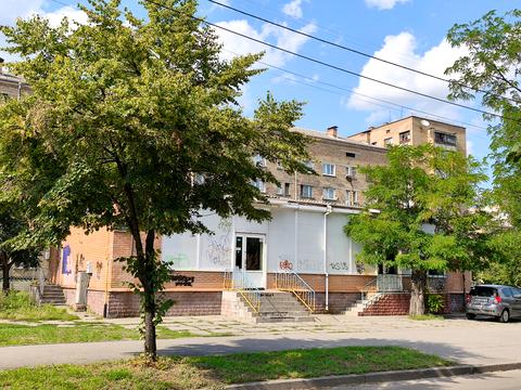 коммерческая по адресу Юрія Литвинського ул. (Російська), 37-А