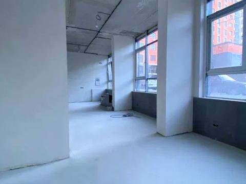 комерційна за адресою Загорівська вул. (Багговутівська), 25