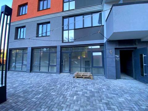 комерційна за адресою Загорівська вул. (Багговутівська), 25