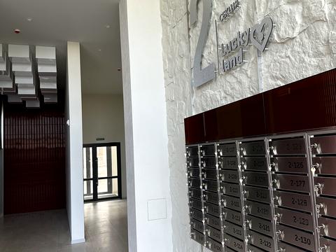 комерційна за адресою Берковецька вул., 4-Д