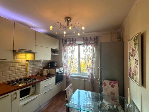 квартира по адресу Калиновая ул., 64