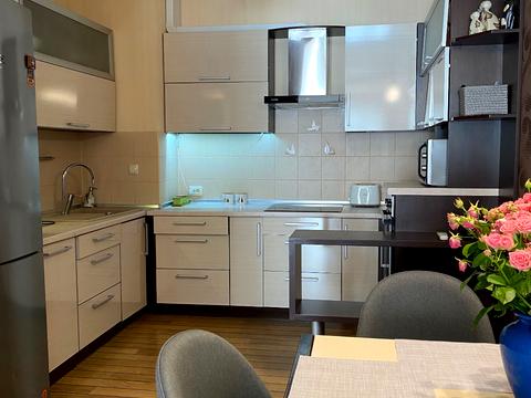 квартира за адресою Науки просп. (Леніна), 45б