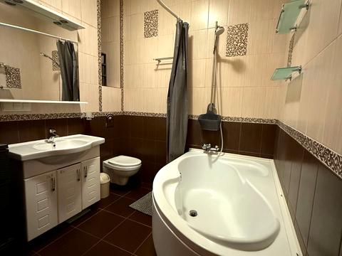 квартира за адресою Науки просп. (Леніна), 45б