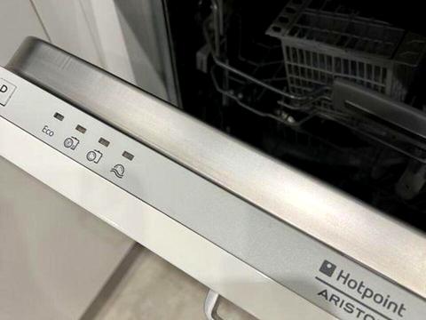 квартира по адресу Дмитриевская ул., 75