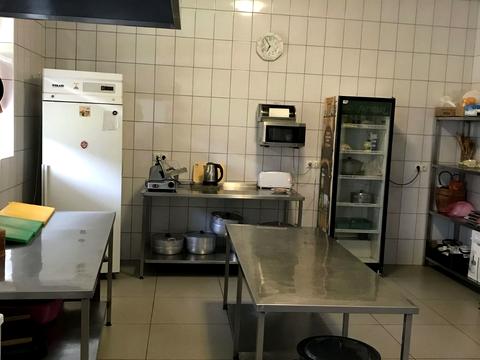 комерційна за адресою Карпатська вул., 178