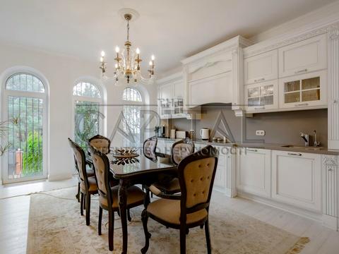 будинок за адресою вул. Алімпія Галика