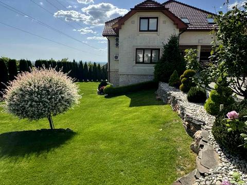 будинок за адресою Золотиста вул.