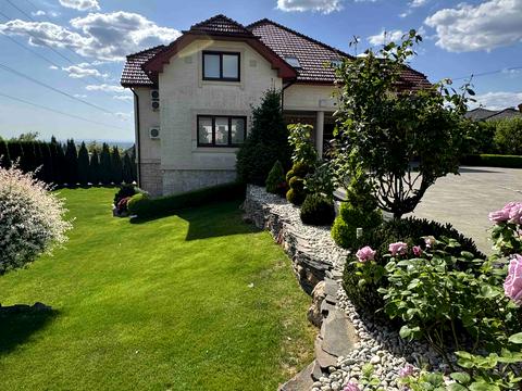 будинок за адресою Золотиста вул.