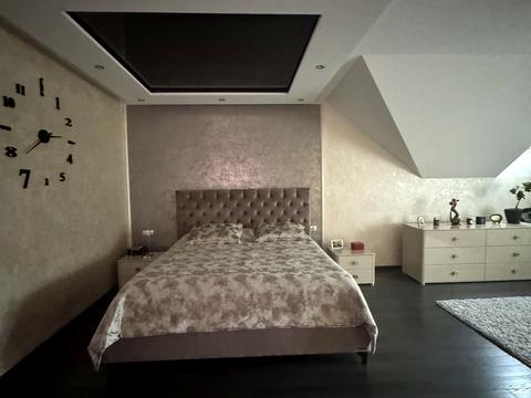 будинок за адресою Золотиста вул.