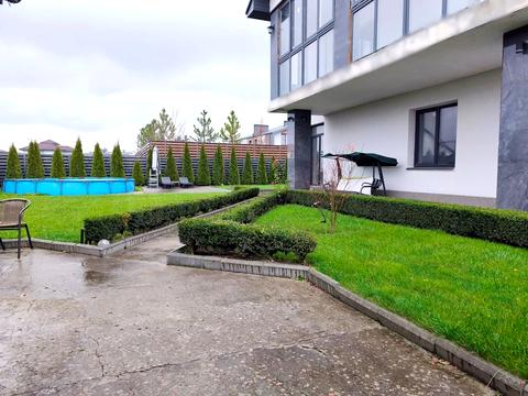 будинок за адресою Озерна