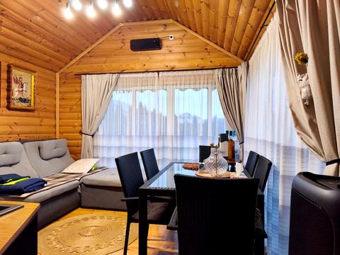 будинок за адресою Озерна