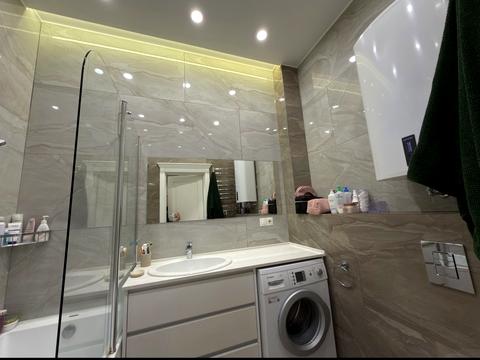 квартира за адресою Євгена Коновальця вул. (Щорса), 34-А