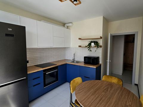 квартира по адресу Олександра Олеся ул., 2-Б