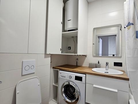 квартира по адресу Олександра Олеся ул., 2-Б