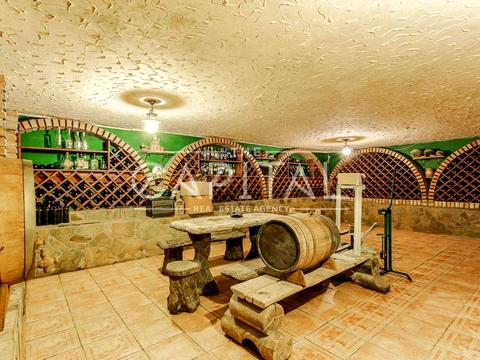 дом по адресу Підгірна