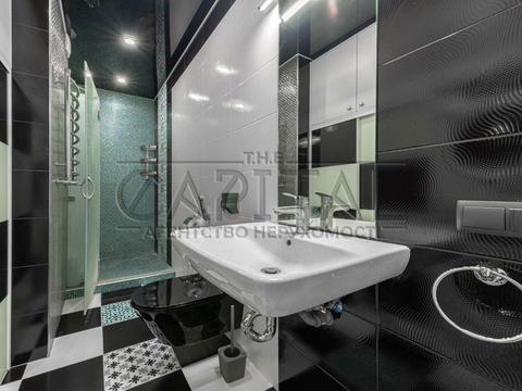 квартира по адресу Академика Глушкова просп., 9-Д