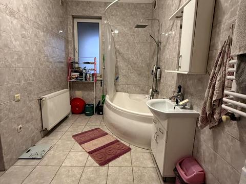 будинок за адресою с. Рясне-Руське, Лесі Українки, 24