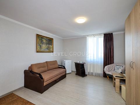 комерційна за адресою Велика Кільцева вул., 100