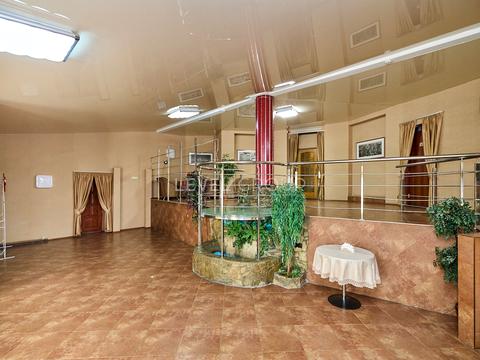 комерційна за адресою Велика Кільцева вул., 100