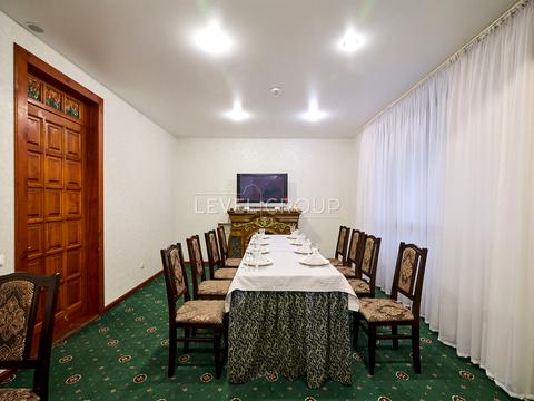 комерційна за адресою Велика Кільцева вул., 100