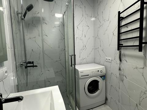 квартира за адресою Усп-Троїцька, 45