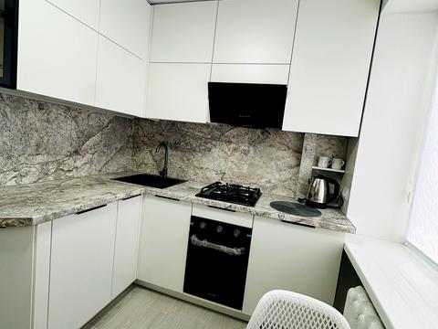 квартира за адресою Усп-Троїцька, 45