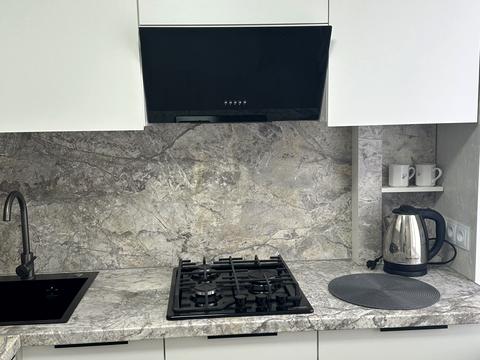 квартира за адресою Усп-Троїцька, 45