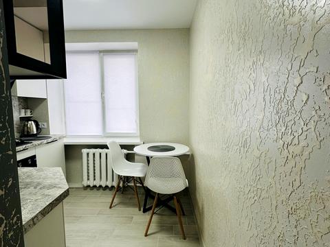 квартира за адресою Усп-Троїцька, 45