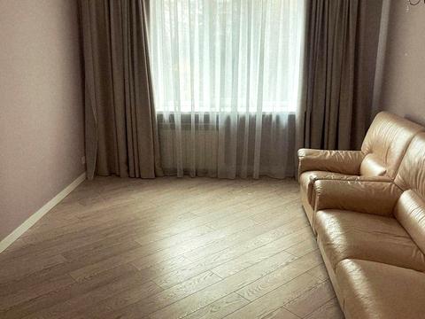 квартира за адресою Автозаводська вул., 43