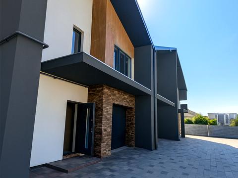 будинок за адресою Героїв УПА вул., 4