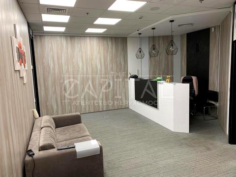 комерційна за адресою Болсуновська вул. (Сергія Струтинського), 13