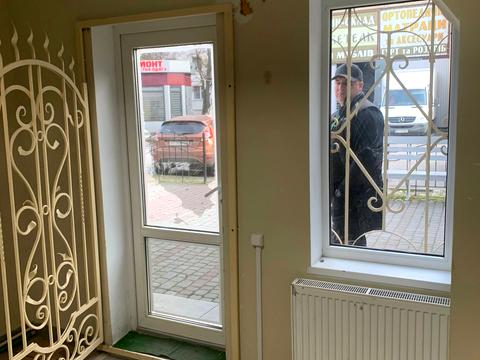 комерційна за адресою Василя Стуса вул., 13Б